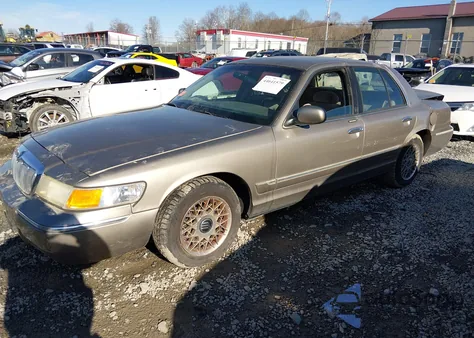 2001 Mercury Grand Marquis Gs z USA, uszkodzony, nr VIN 2MEFM74W21X624308